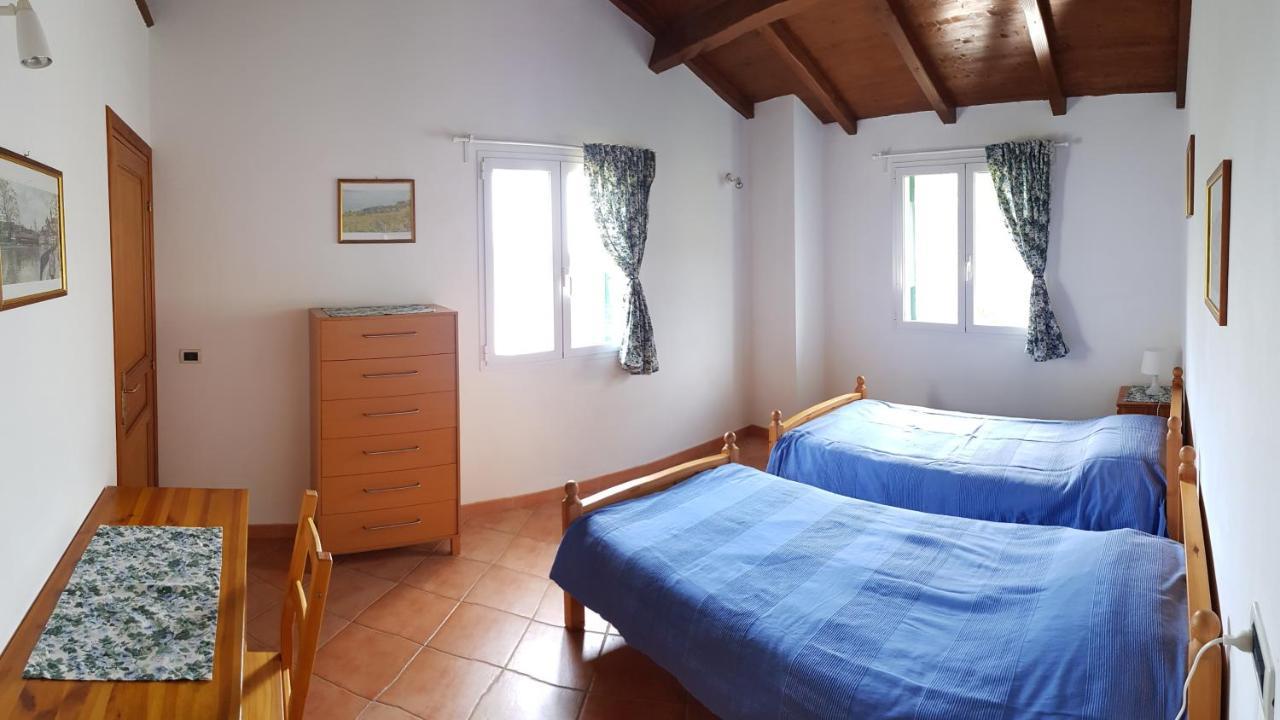 Casa Sylviane Villa Pietrabruna ภายนอก รูปภาพ