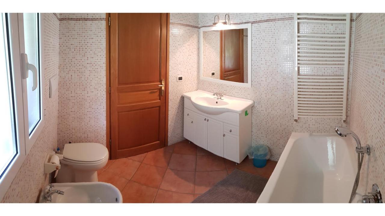 Casa Sylviane Villa Pietrabruna ภายนอก รูปภาพ
